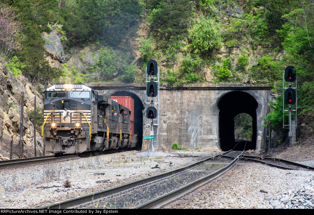 Three units lead 277 out of the Montgomery Tunnel 